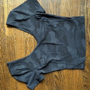 Lululemon Align shirt